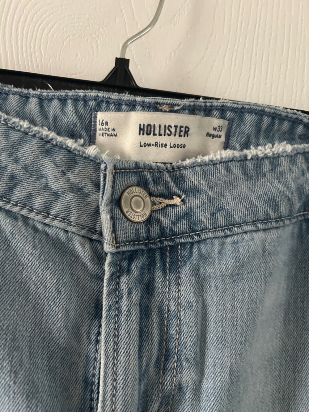 Hollister Light Blue Low-Rise Loose Denim Jeans